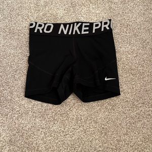 Black Nike Pros
